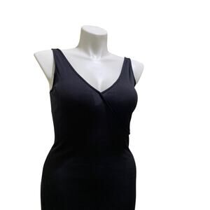 Black Victoria Secret dress - deep V at back Medium